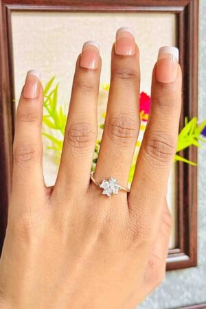 925 Silver Ladies Ring with Zircon Stone