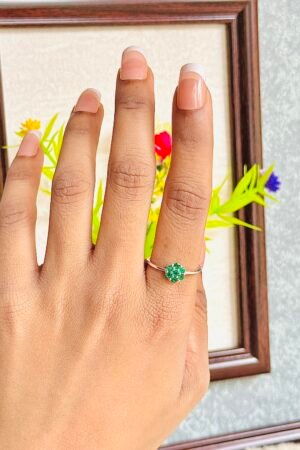 925 Silver Ladies Ring with Zircon Stone