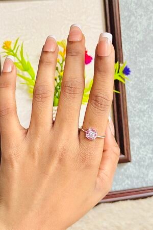 925 Silver Ladies Ring with Zircon Stone