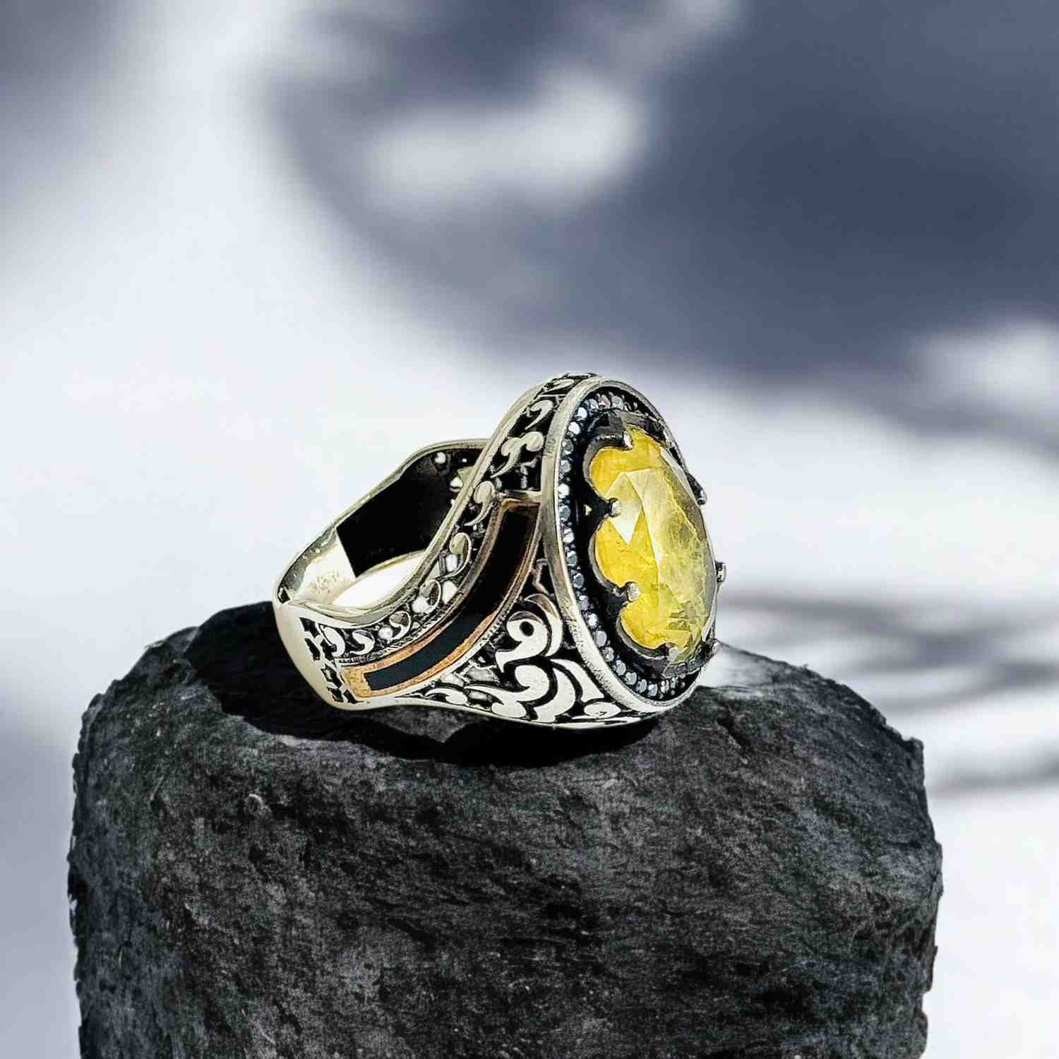 Turkish 925 Silver Gent's Ring With Citrine Stone