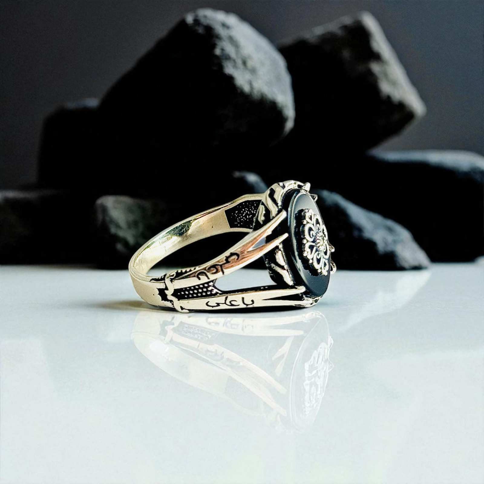 Turkish 925 Silver Gent's Ring With Black Onyx