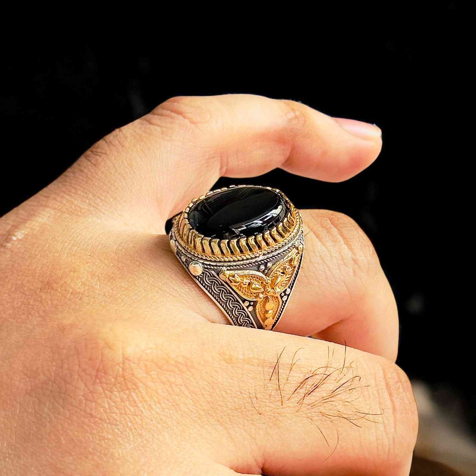 Black Aqeeq Turkish 925 Silver Gent's Ring - Image 3