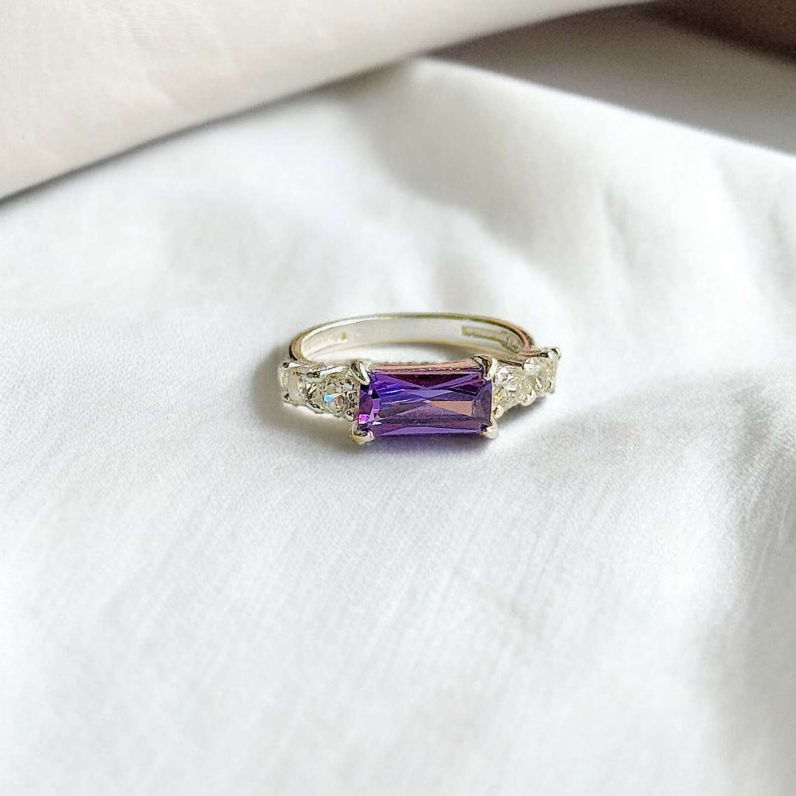 Turkish 925 Silver Ladies Ring with Purple Zircon