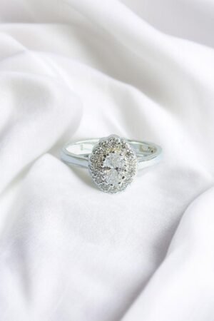 Turkish 925 Silver Ladies Ring with White Zircon